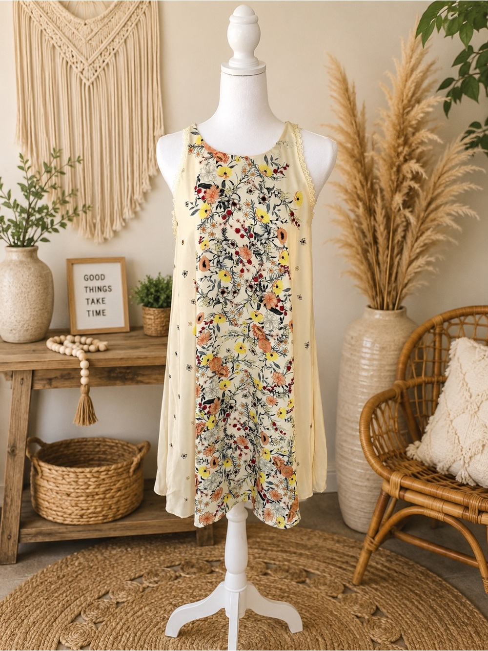 Yellow Floral Sleeveless Shift Dress Size M